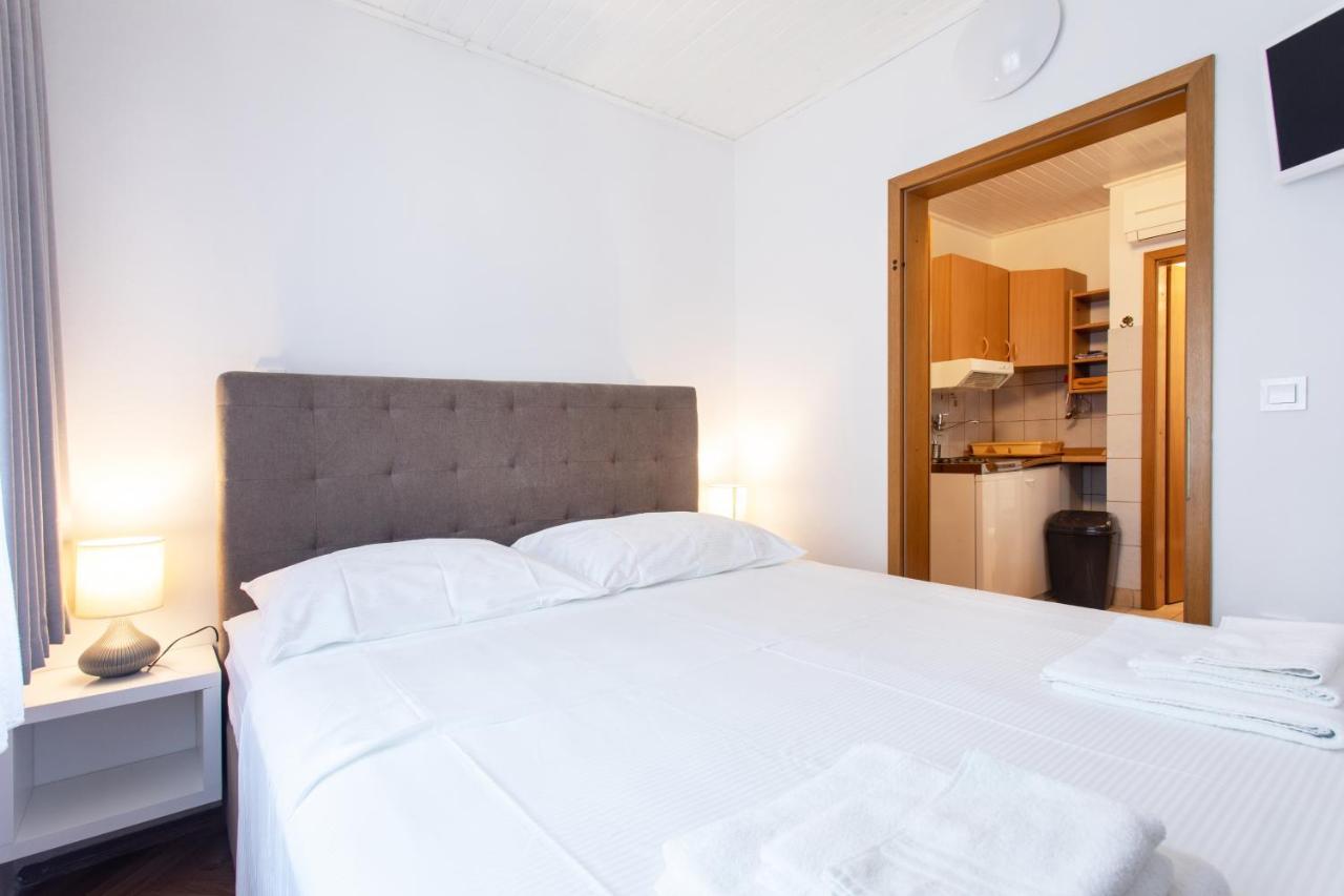 Apartmaji Pri Perotu Izola Dış mekan fotoğraf