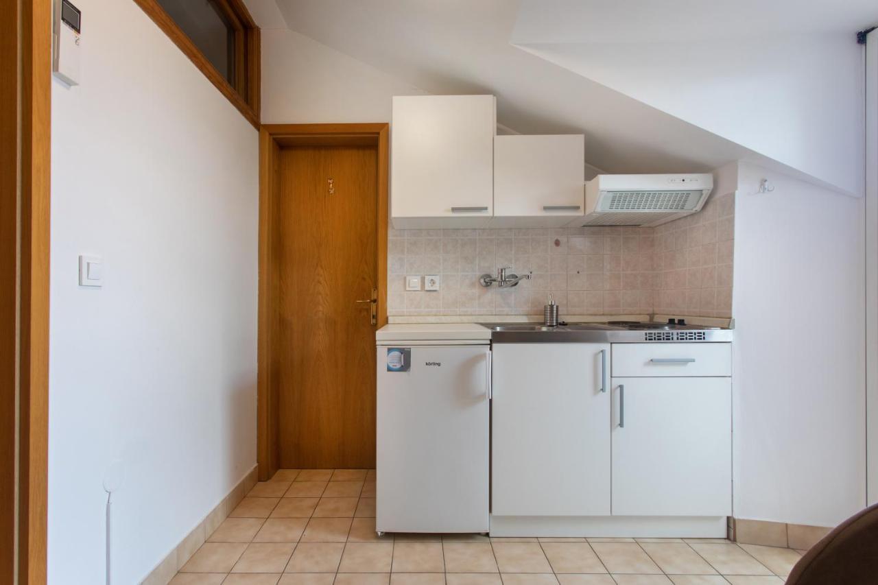 Apartmaji Pri Perotu Izola Dış mekan fotoğraf