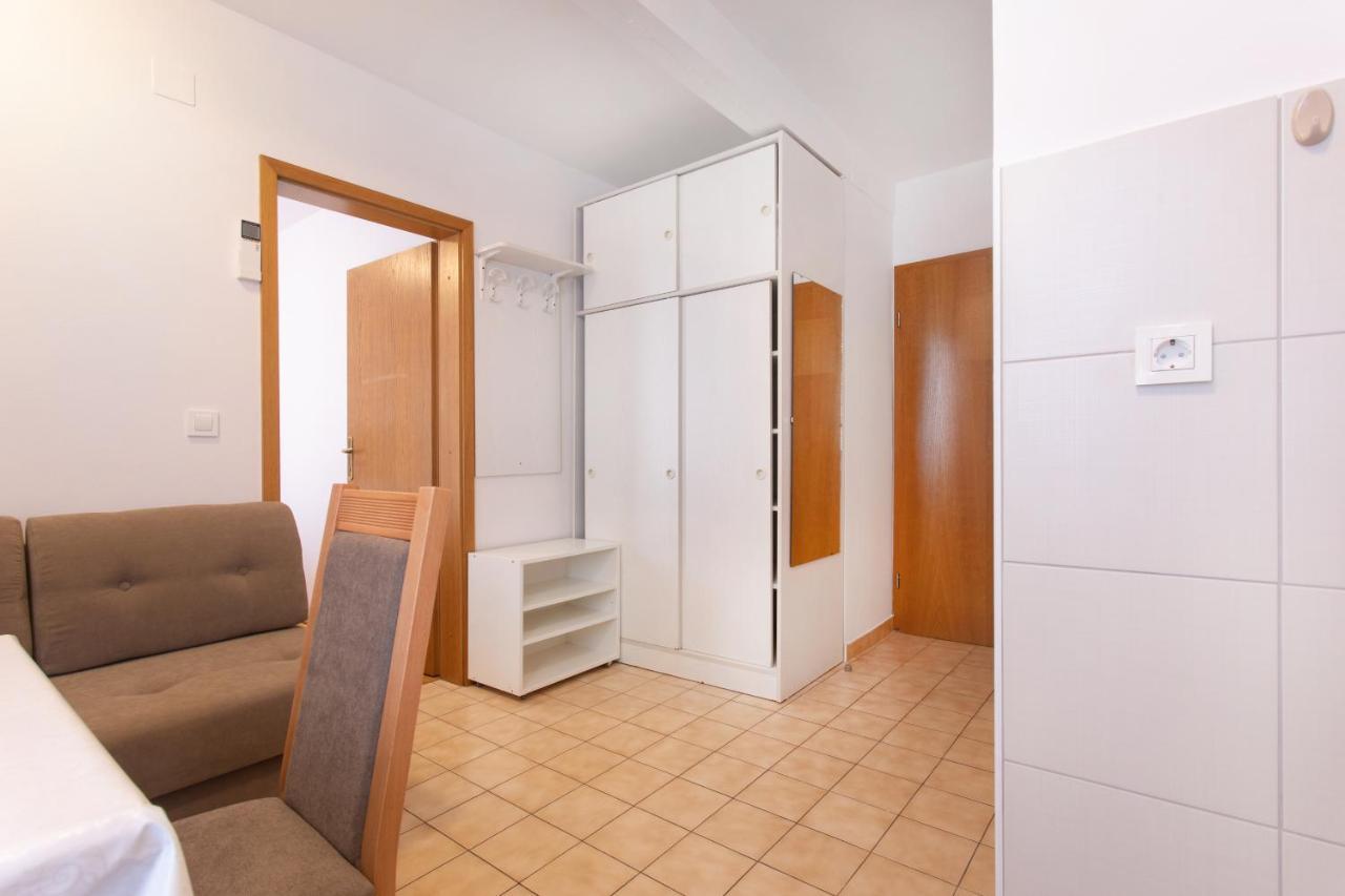 Apartmaji Pri Perotu Izola Dış mekan fotoğraf