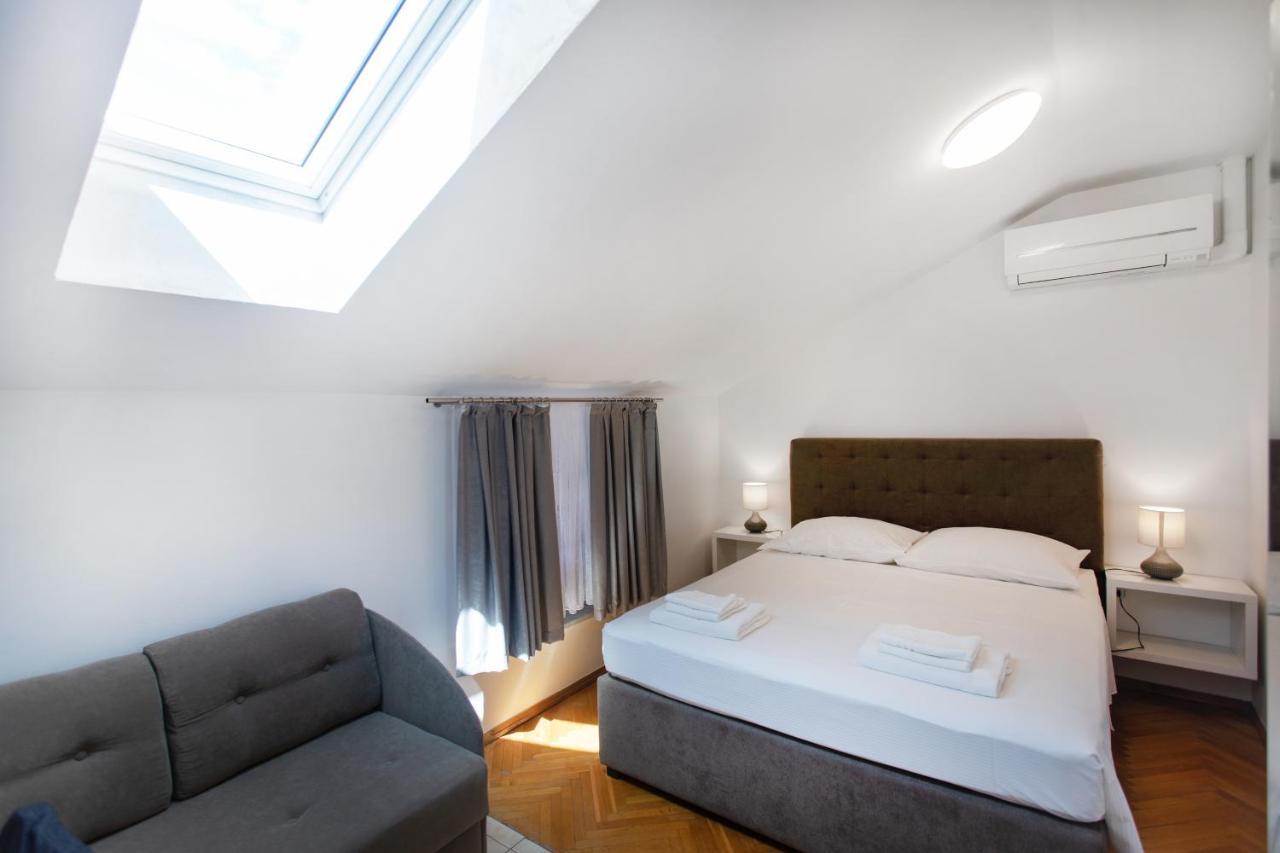 Apartmaji Pri Perotu Izola Dış mekan fotoğraf